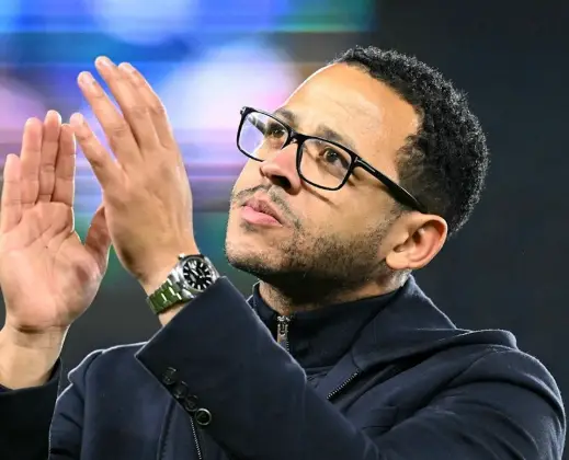 Liam Rosenior saat ini bertugas sebagai pelatih Chelsea di Liga Inggris